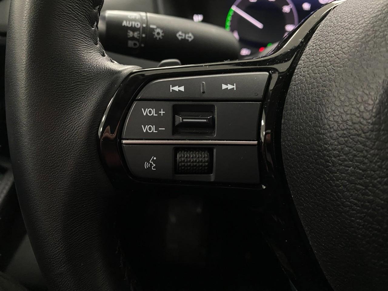 Used 2024 Honda Accord Touring image 15