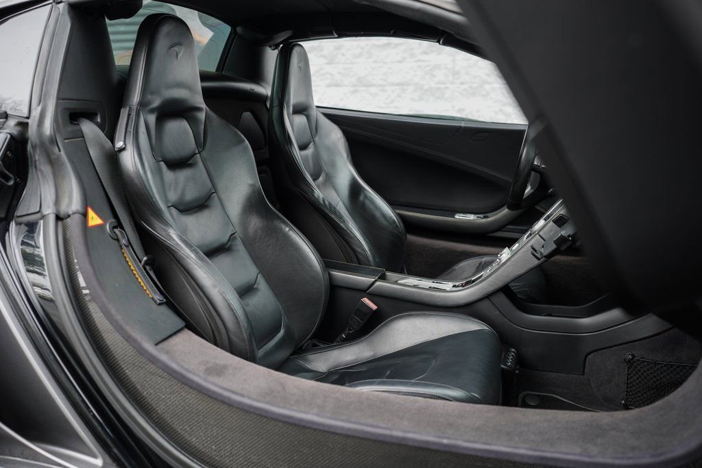 Used 2013 McLaren MP4-12C Spider image 25