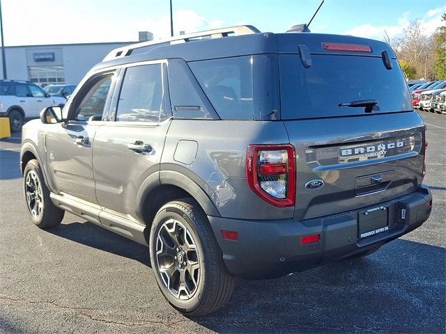 New 2025 Ford Bronco Sport Outer Banks image 4