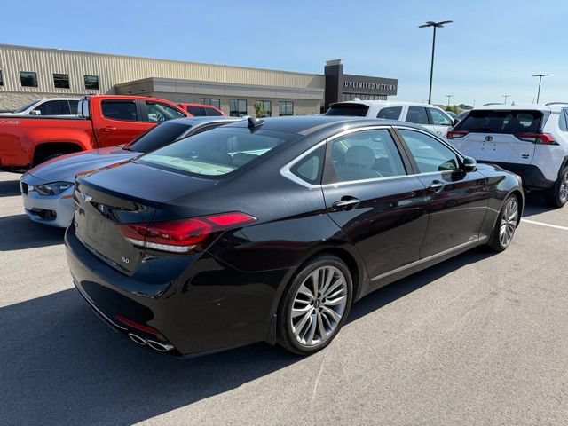 Used 2018 Genesis G80 5.0 Ultimate RWD image 2