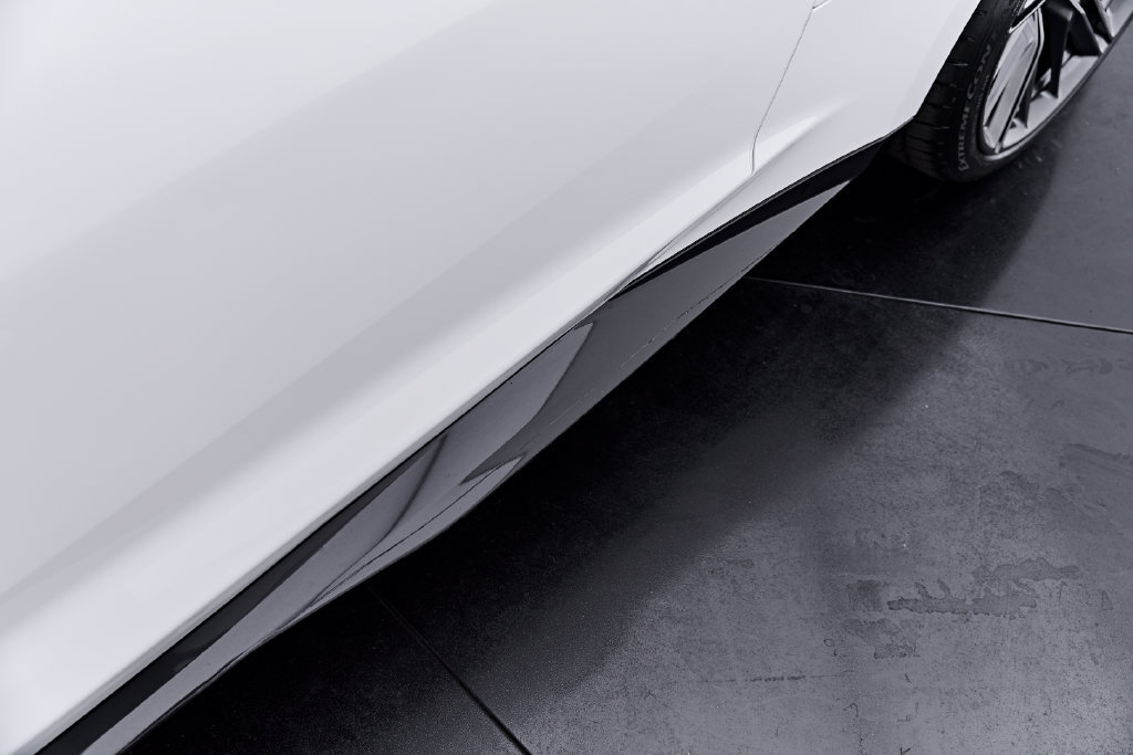 Used 2021 Chevrolet Camaro ZL1 RWD image 24