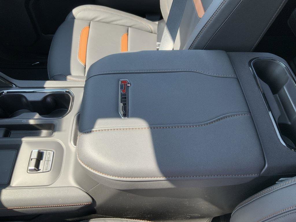 New 2026 GMC Sierra 2500 AT4 w/ AT4 Premium Plus Package image 57