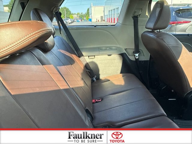 Certified 2018 Toyota Sienna Limited Premium AWD/4WD image 29