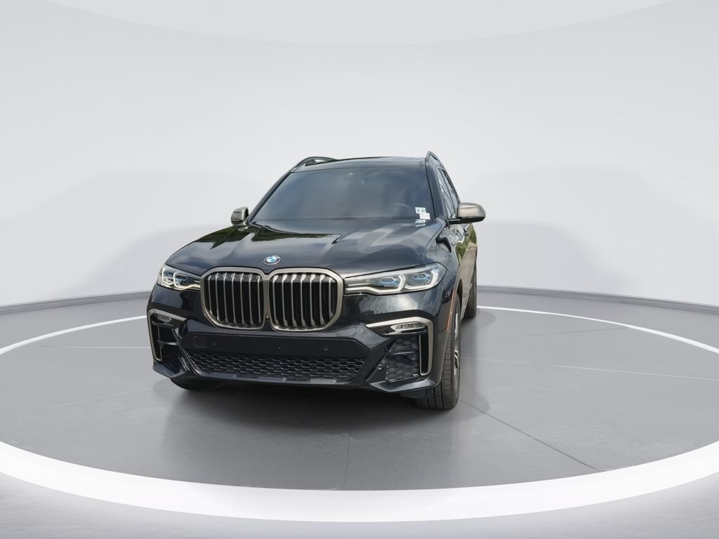 Used 2022 BMW X7 M50i w/ Cold Weather Package AWD/4WD image 3