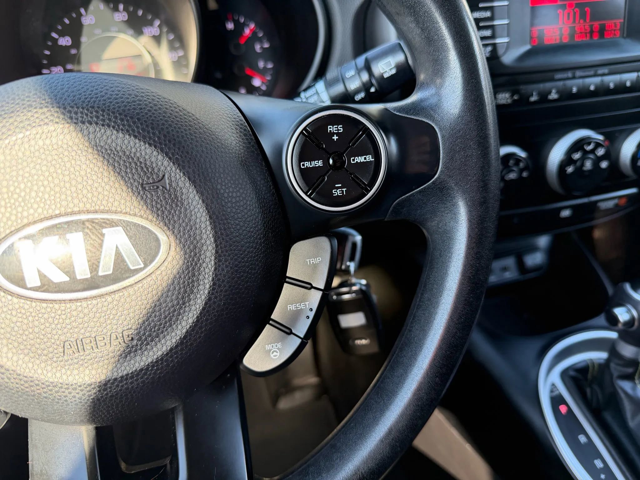Used 2014 Kia Soul + image 30