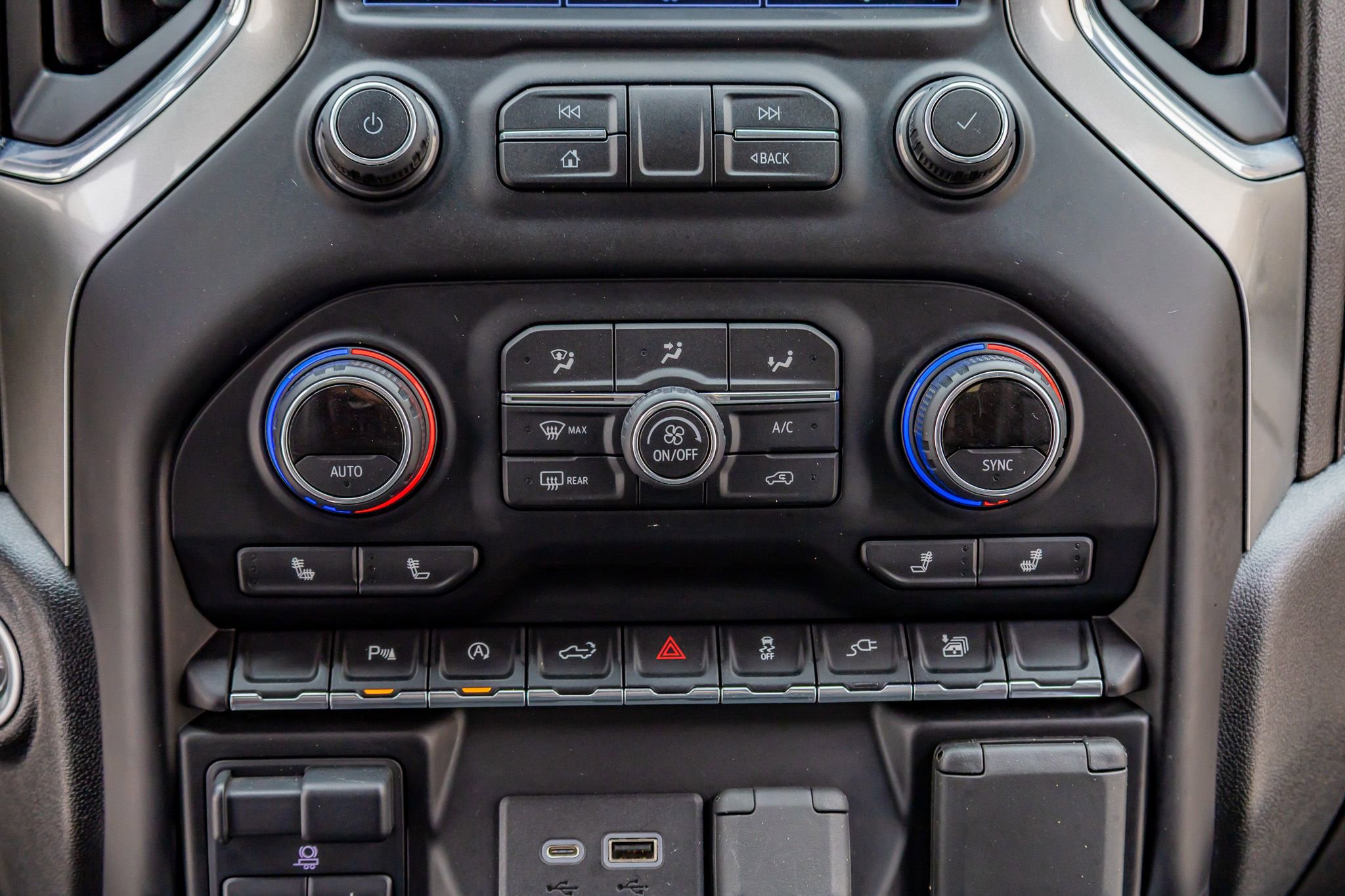 Used 2020 Chevrolet Silverado 1500 RST w/ Rally Edition image 26