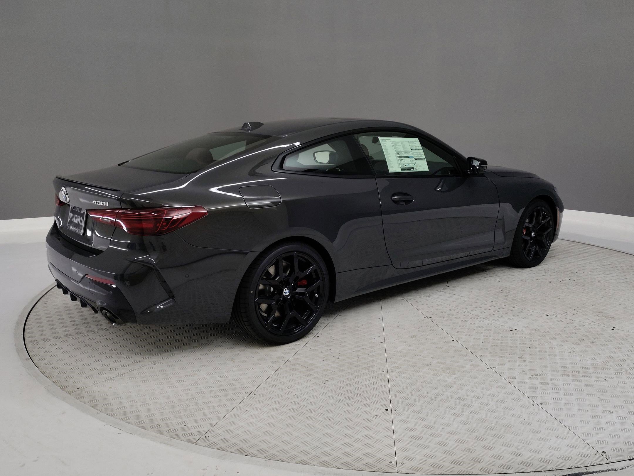 Used 2026 BMW 430i Coupe w/ M Sport Package image 6