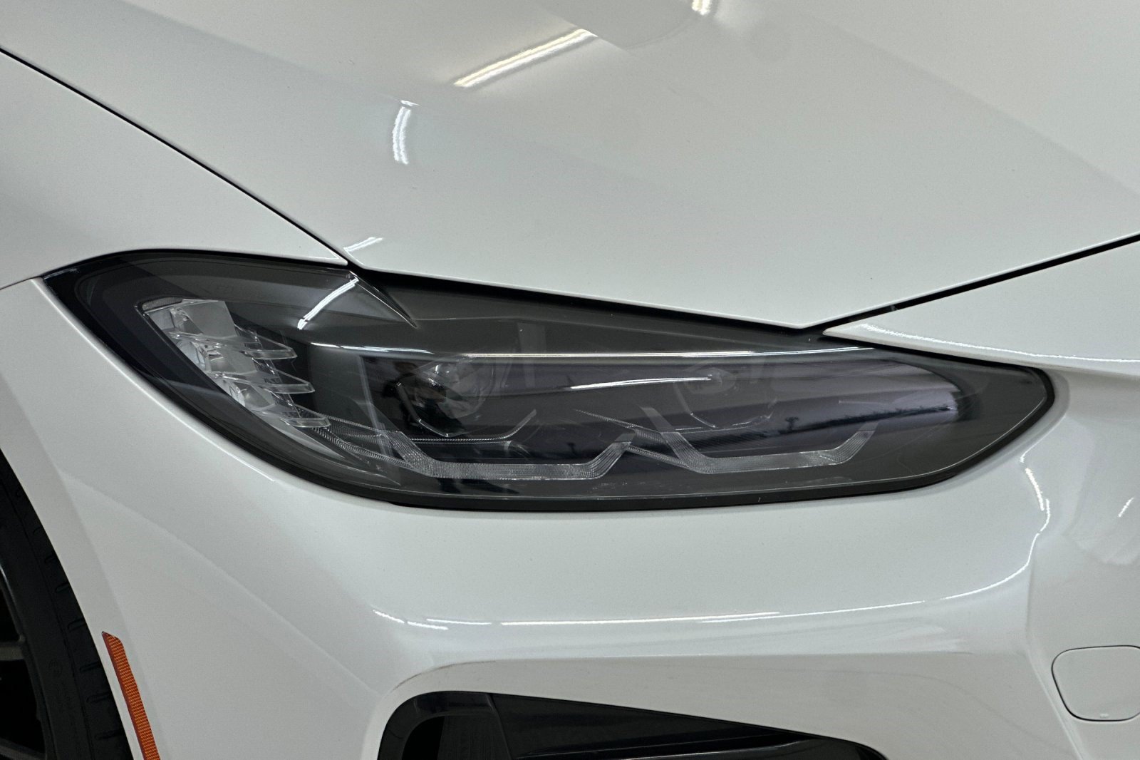 Certified 2024 BMW 430i Coupe w/ M Sport Package RWD image 11