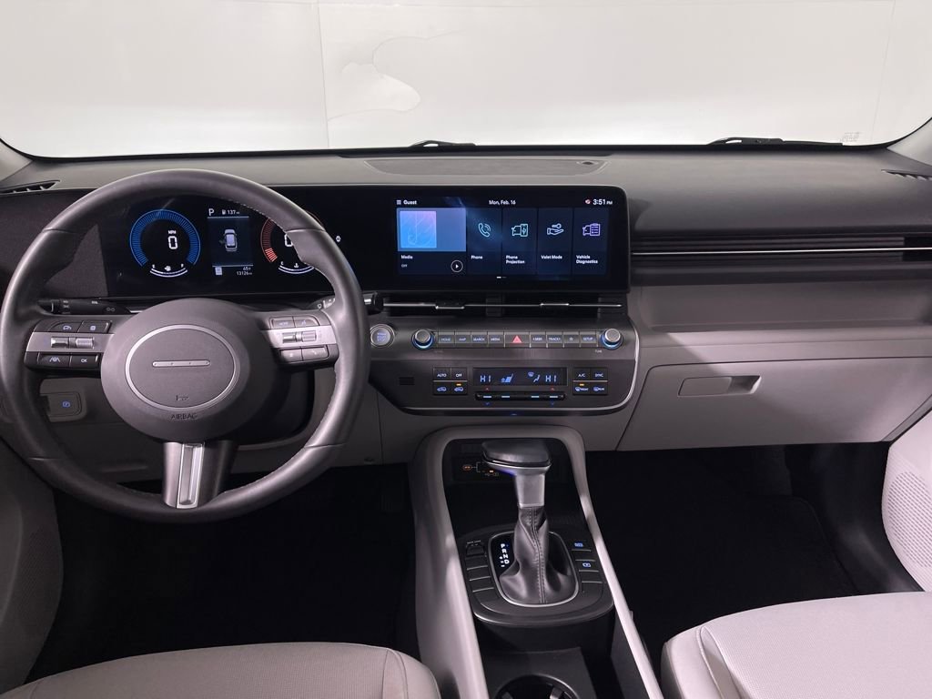 Certified 2025 Hyundai Kona SEL image 14