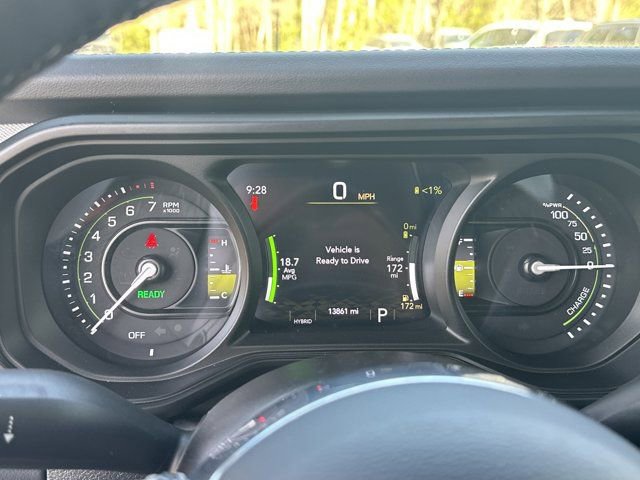 Certified 2025 Jeep Wrangler Unlimited Sahara image 25