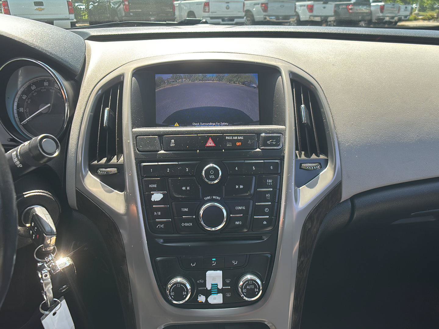 Used 2013 Buick Verano Convenience FWD image 33