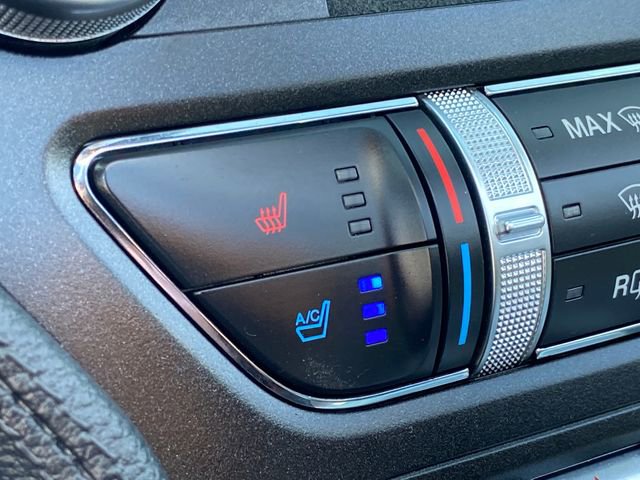 Used 2022 Ford Mustang Premium image 30