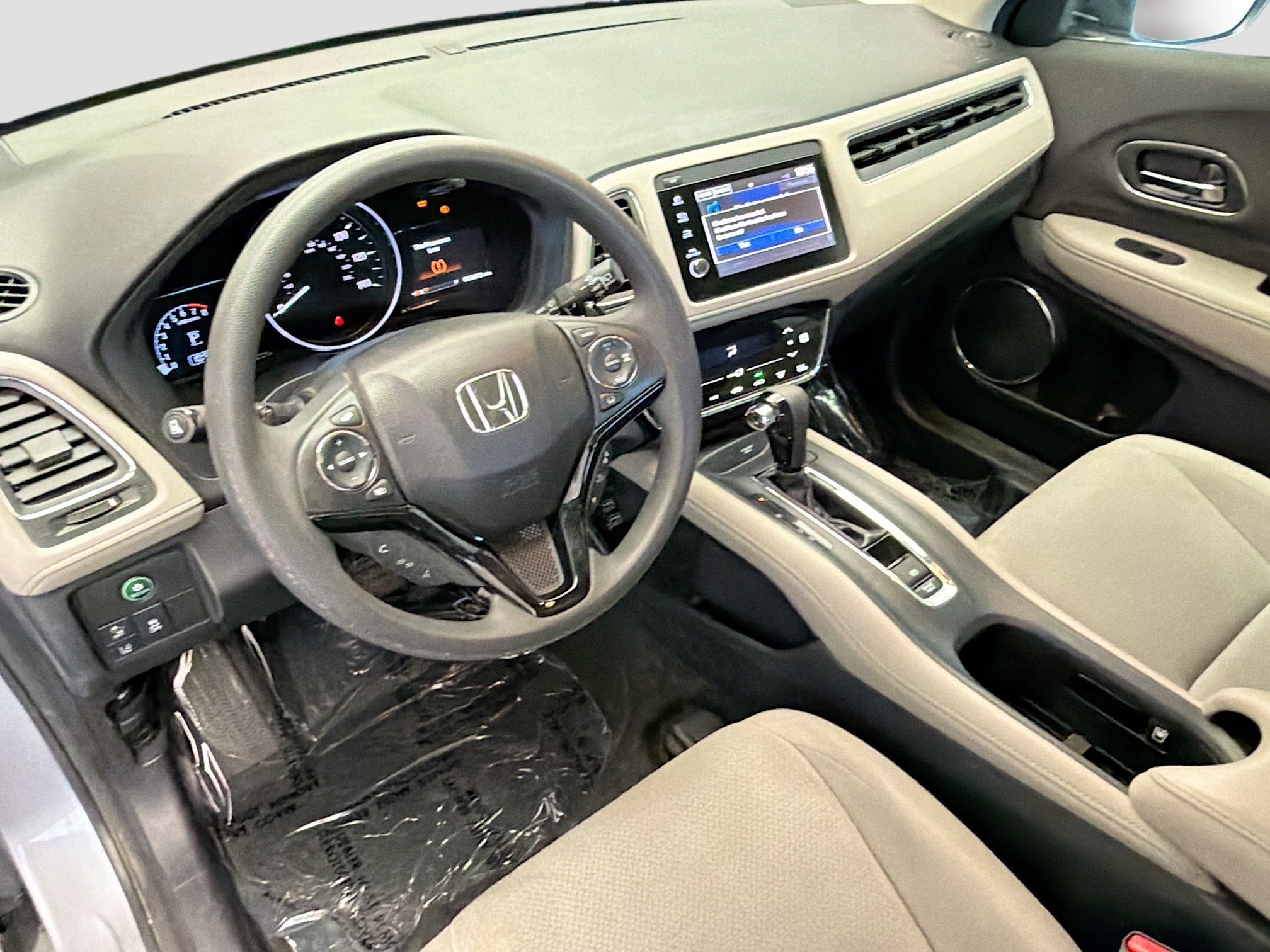 Used 2019 Honda HR-V EX image 7