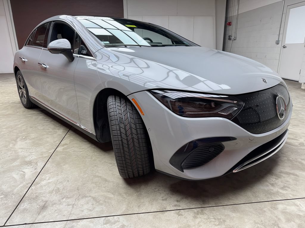 Used 2023 Mercedes-Benz EQE 350+ 4MATIC Sedan image 8