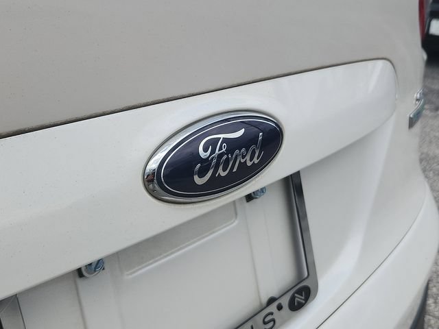 Used 2013 Ford Escape SE FWD image 21
