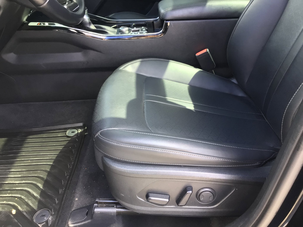 Used 2022 Kia Sorento SX image 12