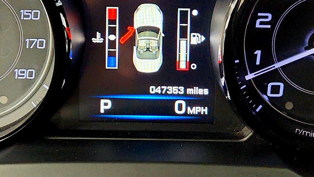 Used 2015 Jaguar F-TYPE S RWD image 15