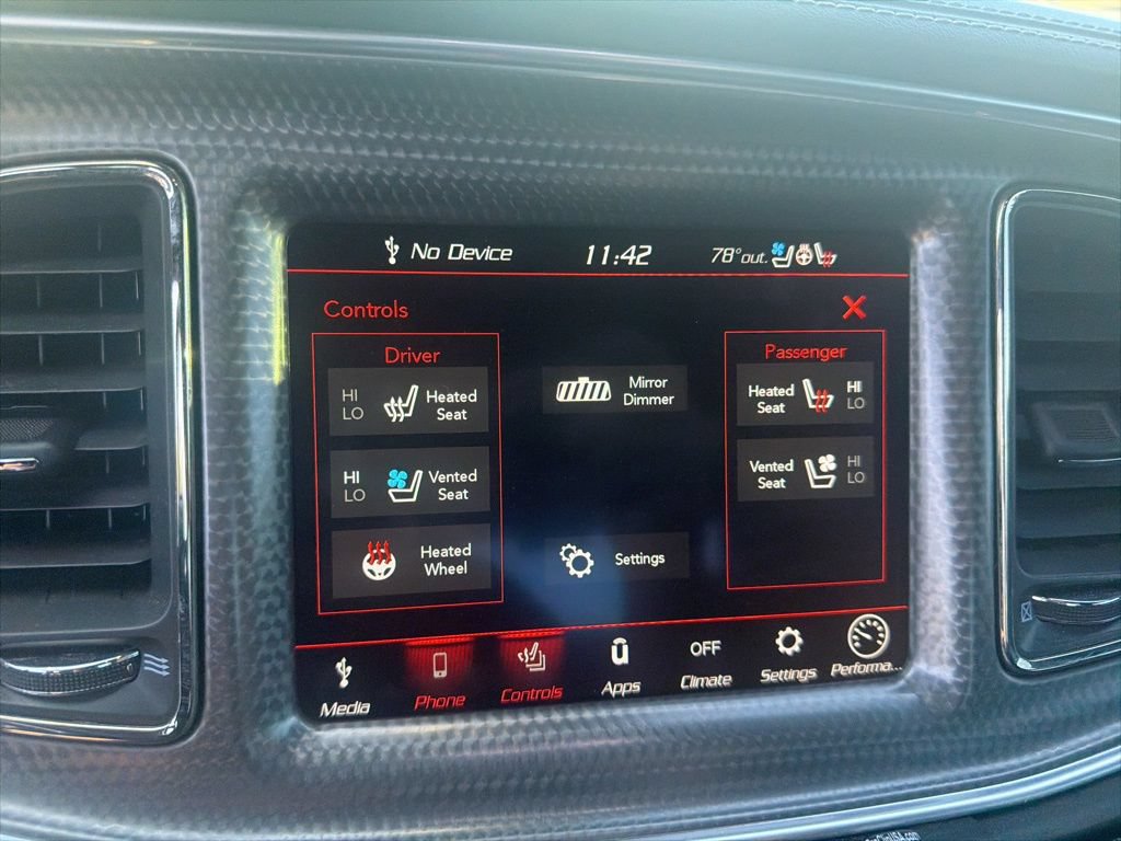 Used 2022 Dodge Challenger SRT Hellcat w/ Plus Package RWD image 19