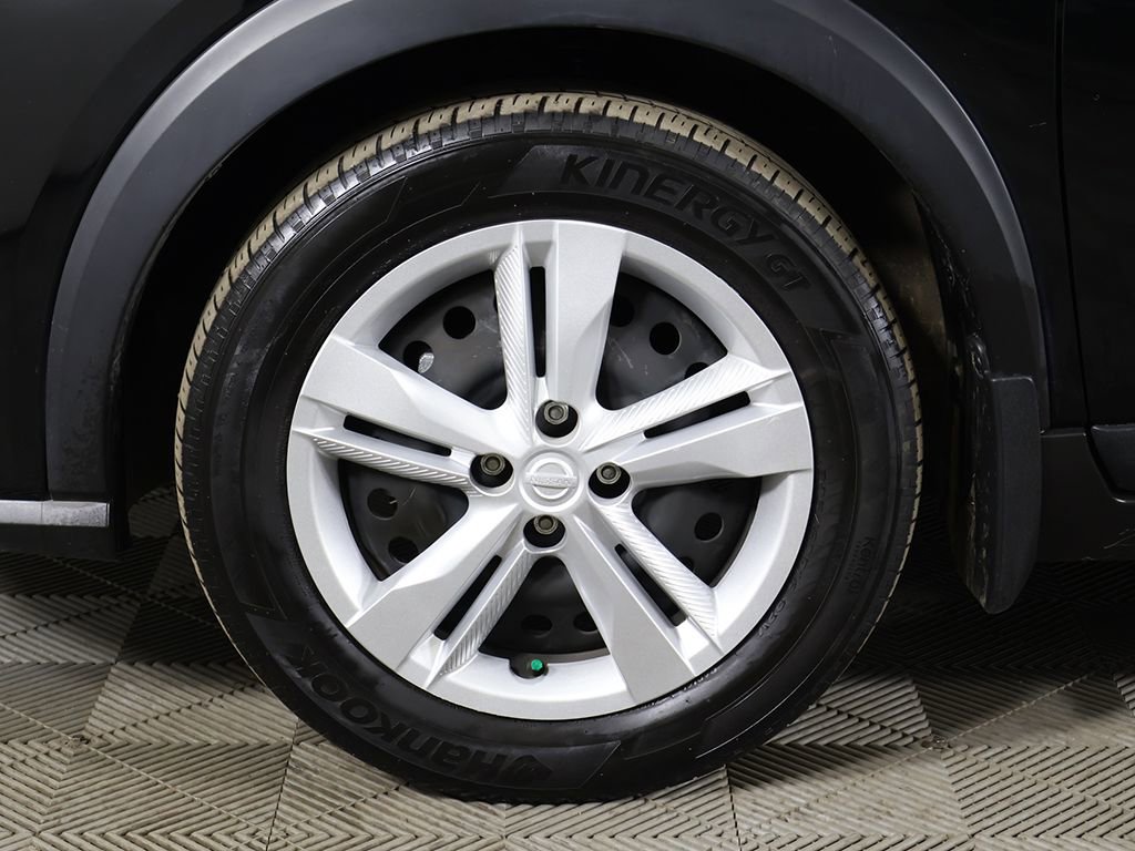 Used 2024 Nissan Kicks S image 19