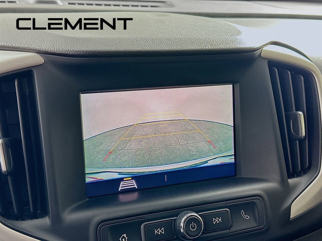 Used 2021 GMC Terrain SLE w/ Driver Convenience Package image 20