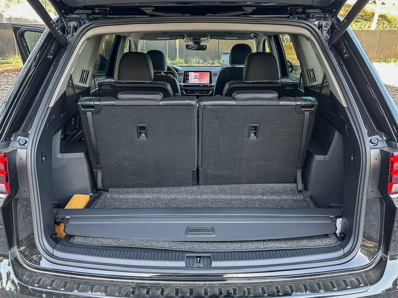 New 2026 Volkswagen Atlas SEL Premium R-Line AWD/4WD image 13