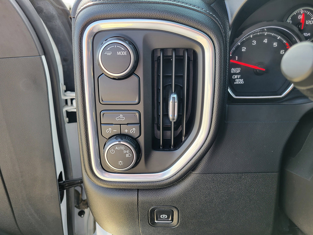 Used 2021 Chevrolet Silverado 1500 LT RWD image 22