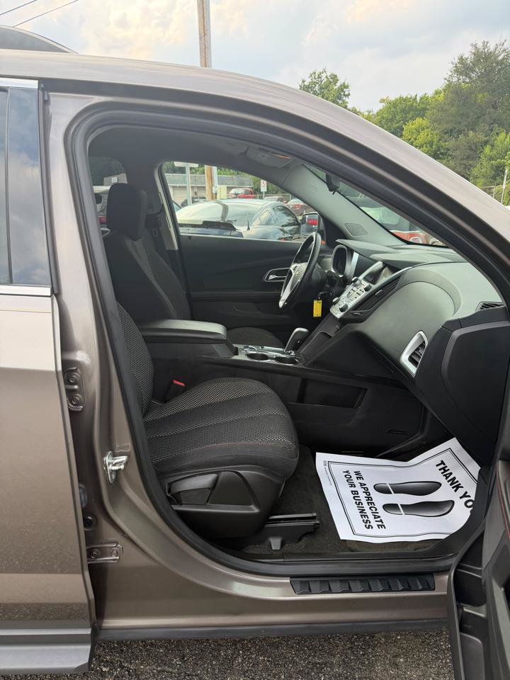 Used 2012 Chevrolet Equinox LT w/ Driver Convenience Package FWD image 17