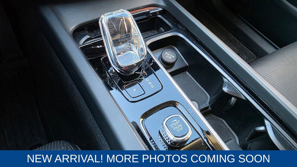 Used 2023 Volvo XC60 T8 Ultimate w/ Climate Package image 19