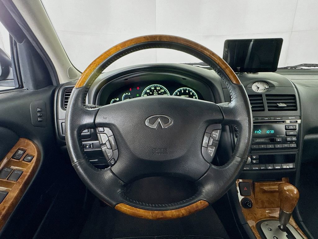 Used 2004 INFINITI I35 FWD image 11