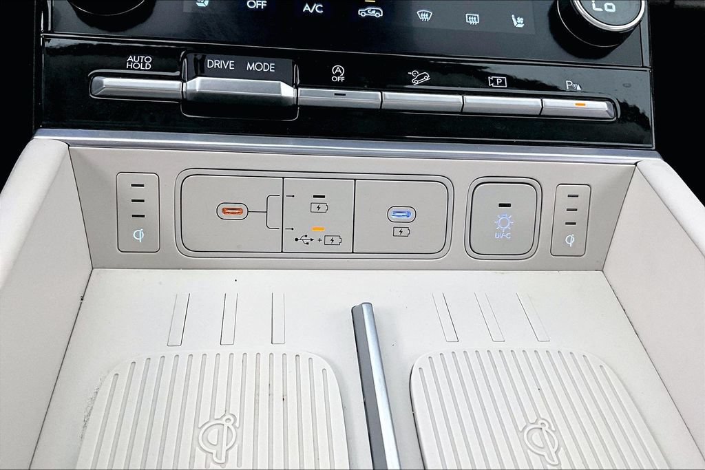 Used 2025 Hyundai Santa Fe Calligraphy FWD image 30