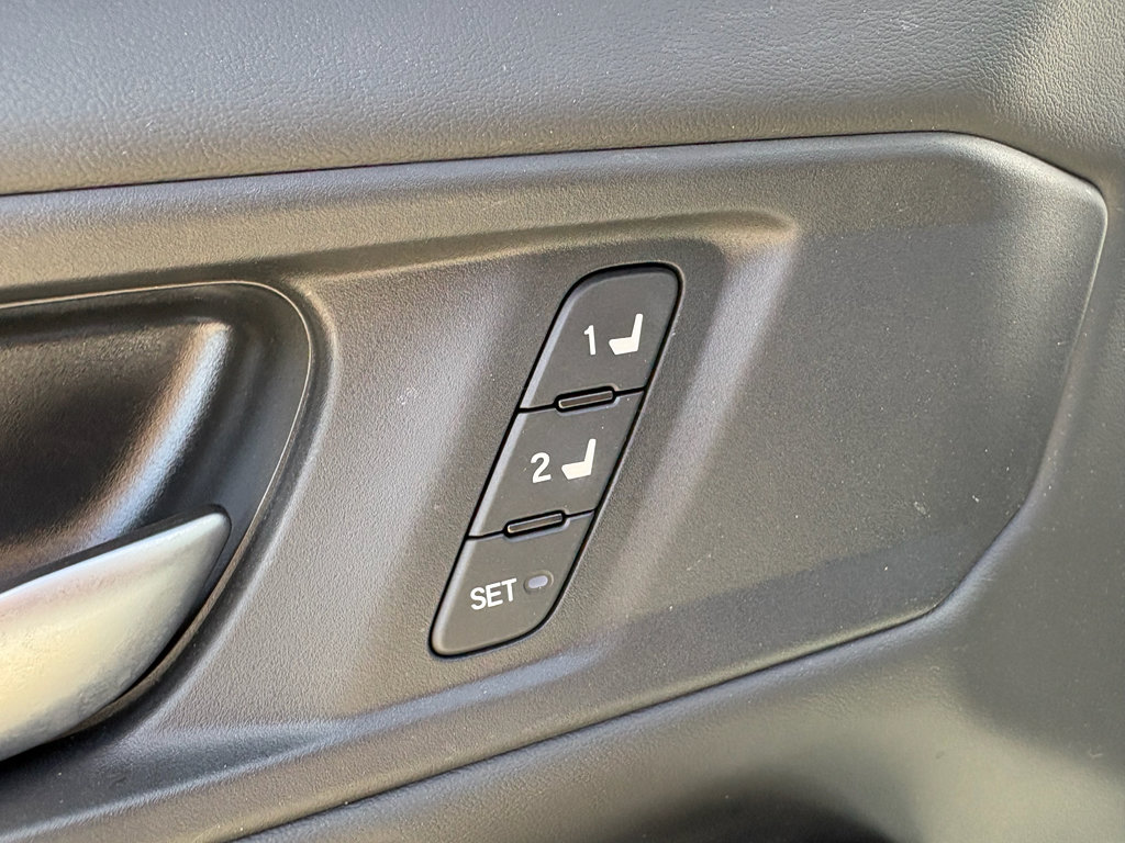 Certified 2024 Honda Accord EX-L image 13