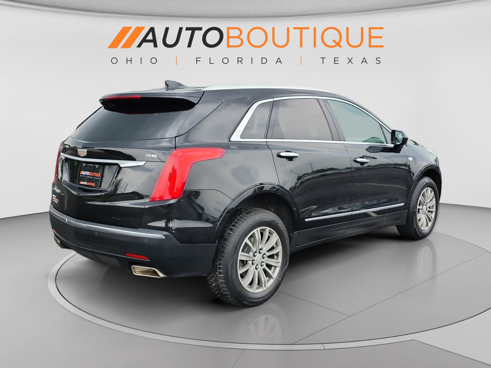 Used 2019 Cadillac XT5 Luxury AWD/4WD image 5