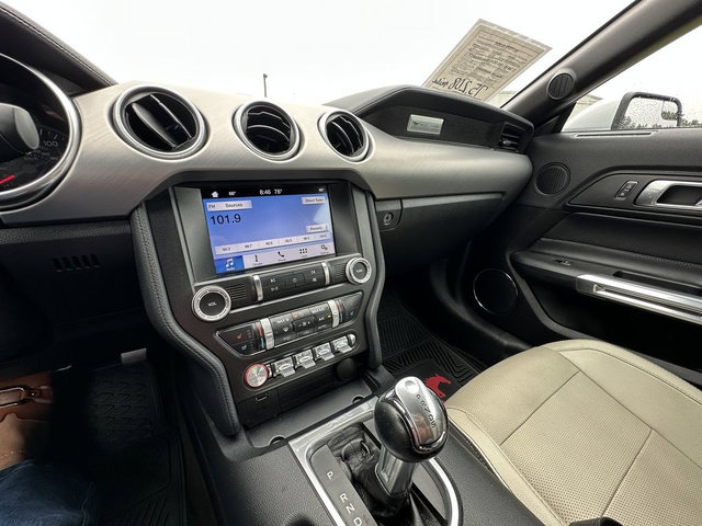 Used 2019 Ford Mustang Premium RWD image 18