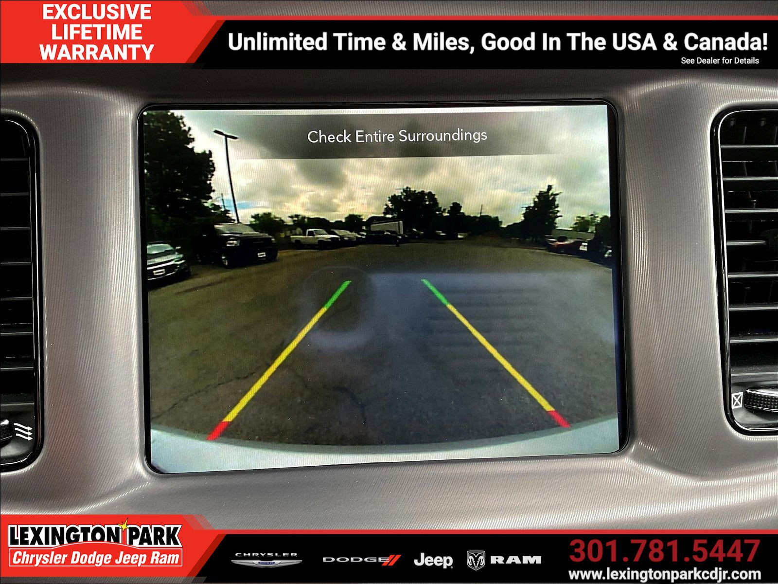 Used 2023 Dodge Charger R/T w/ Plus Group RWD image 14
