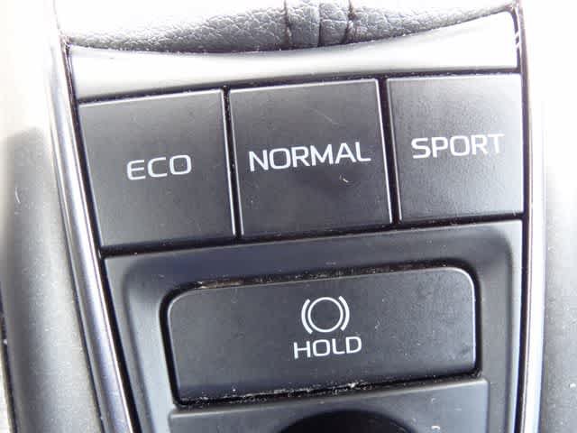 Used 2024 Toyota Camry XSE FWD image 31