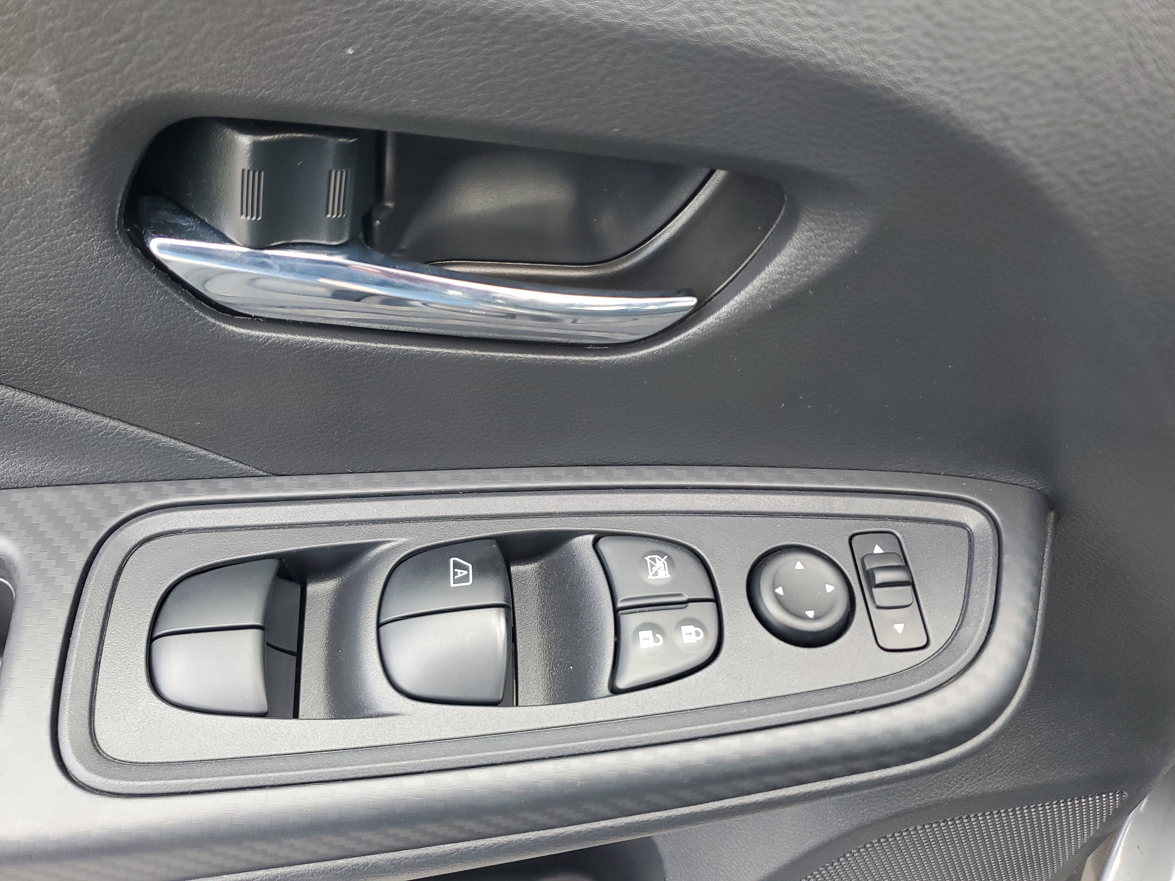 New 2025 Nissan Versa SV w/ Trunk Package image 19