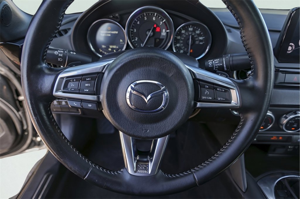 Used 2021 MAZDA MX-5 Miata RF Grand Touring image 14