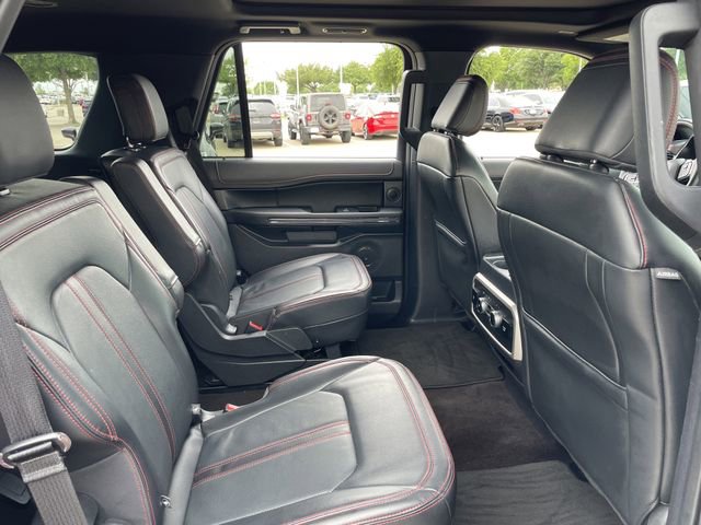 Used 2022 Ford Expedition Limited RWD image 31