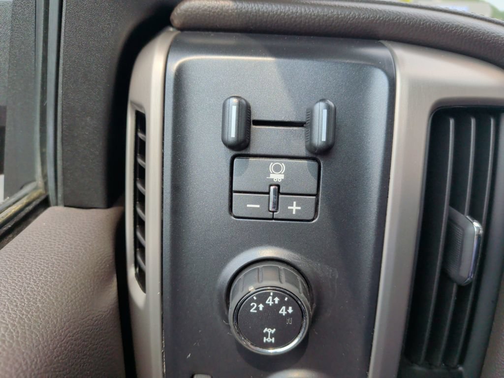 Used 2016 GMC Sierra 3500 Denali w/ Duramax Plus Package AWD/4WD image 26