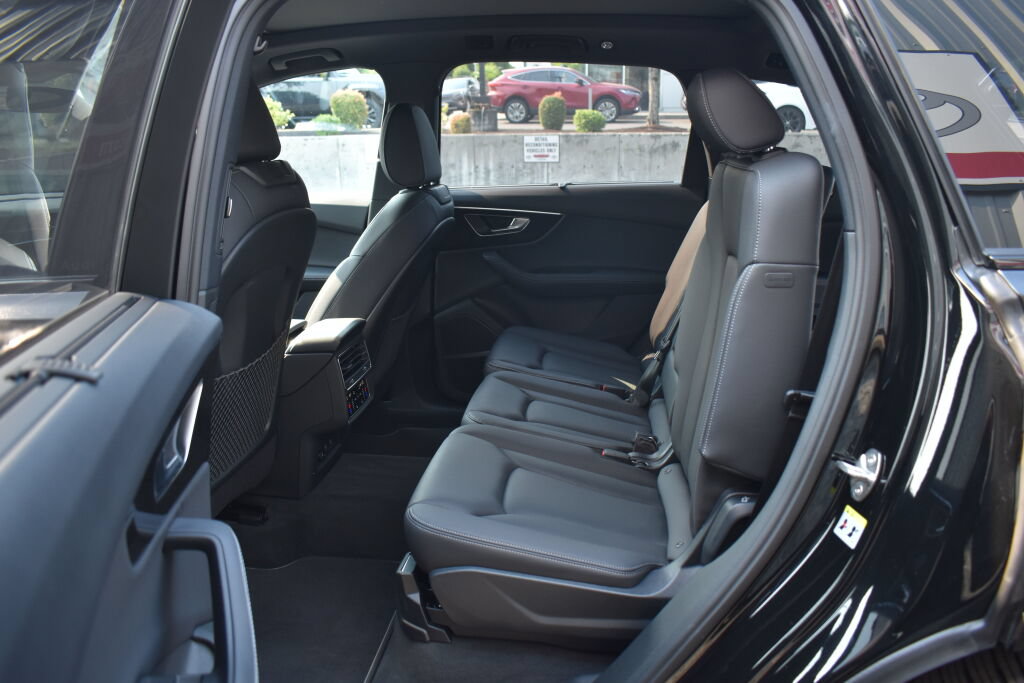 Used 2026 Audi Q7 3.0T Premium Plus w/ Premium Plus Package AWD/4WD image 20