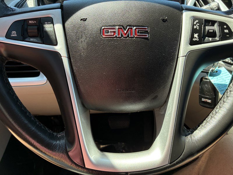 Used 2017 GMC Terrain SLE w/ Convenience Package AWD/4WD image 9