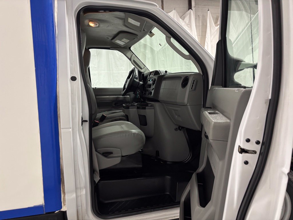 Used 2023 Ford E-350 and Econoline 350 Super Duty w/ Power Windows & Locks Group RWD image 47