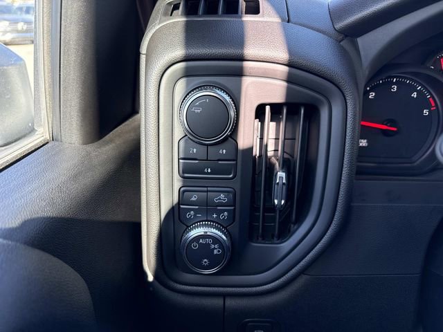 Certified 2025 GMC Sierra 3500 Pro AWD/4WD image 29