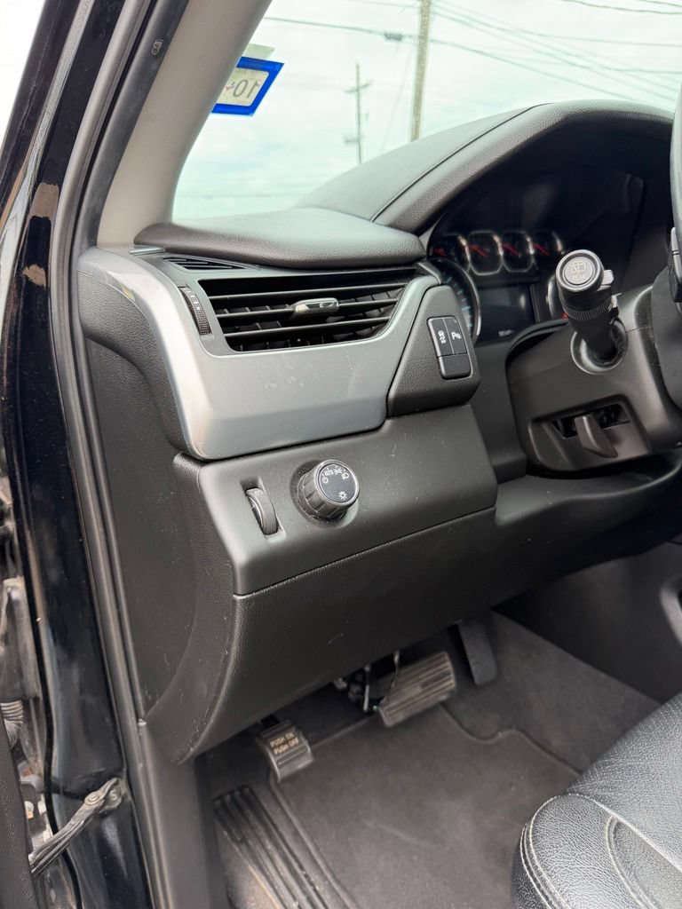 Used 2020 Chevrolet Tahoe LS RWD image 15