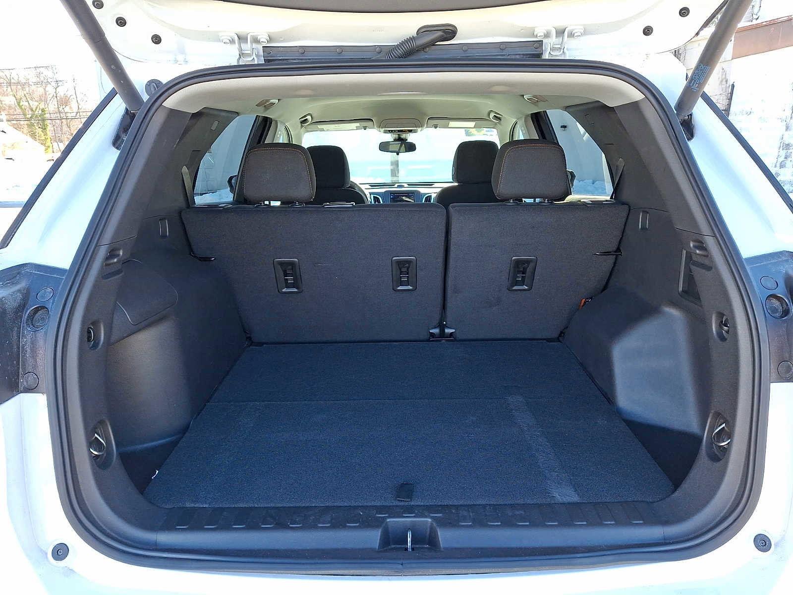 Used 2024 Chevrolet Equinox LT image 27