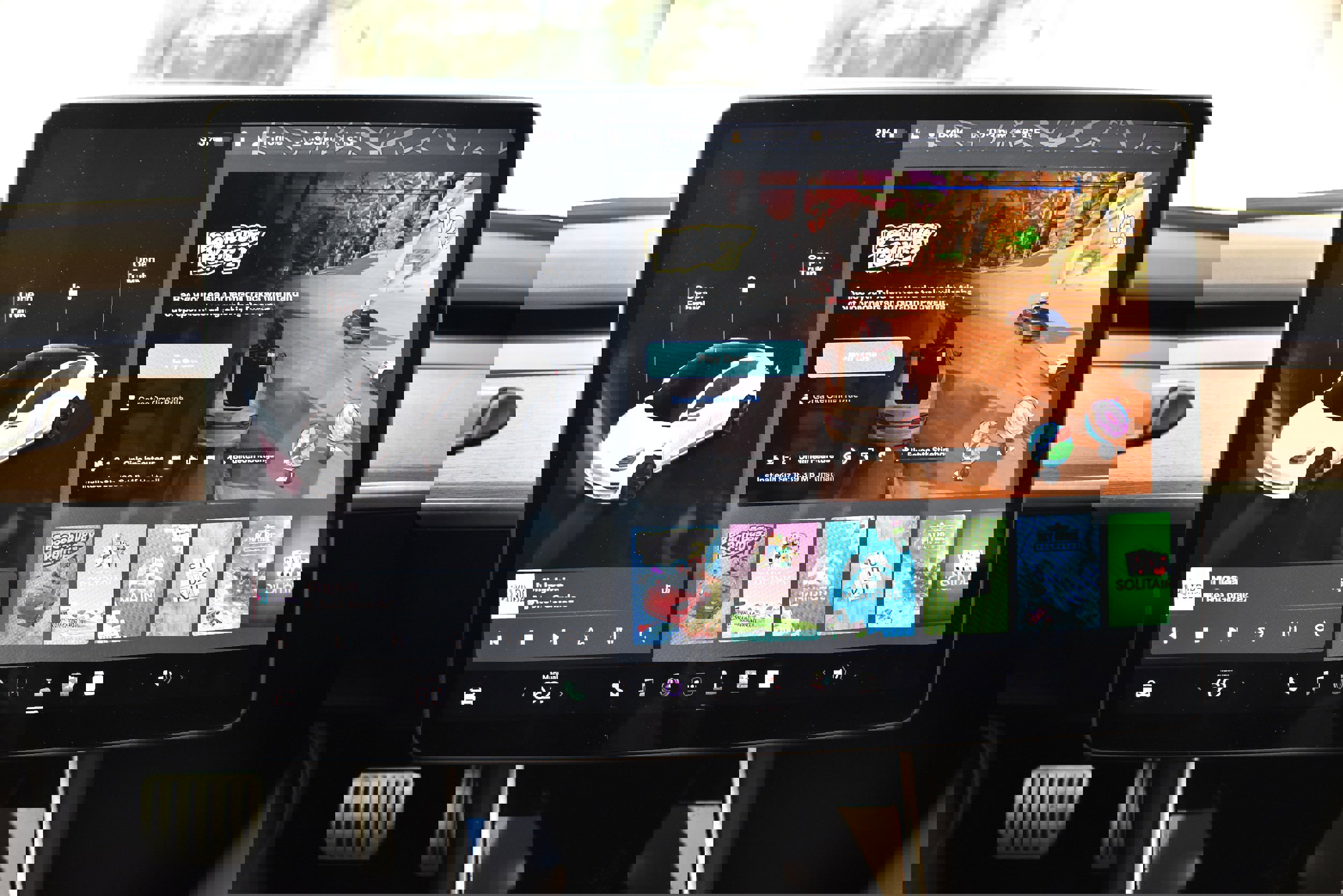 Used 2023 Tesla Model 3 Standard Range image 32