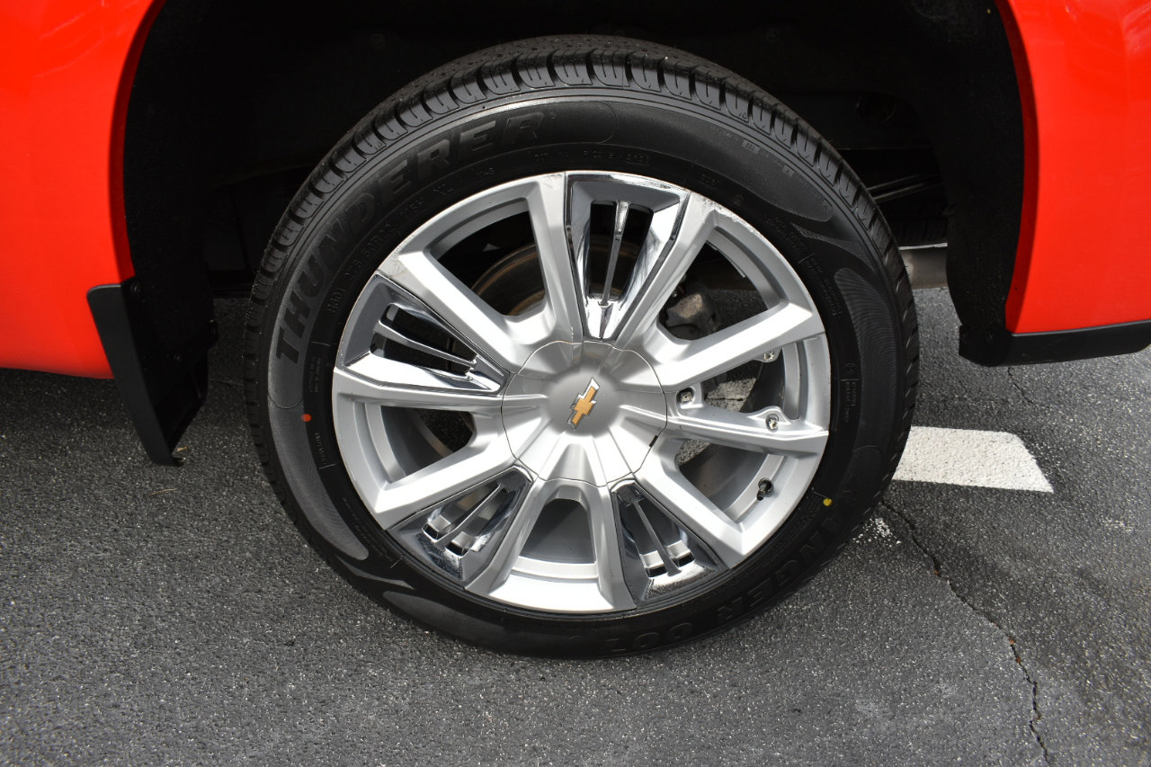 Used 2019 Chevrolet Silverado 1500 LT w/ Texas Edition image 33