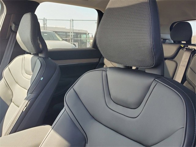 New 2025 Volvo EX90 Ultra image 7