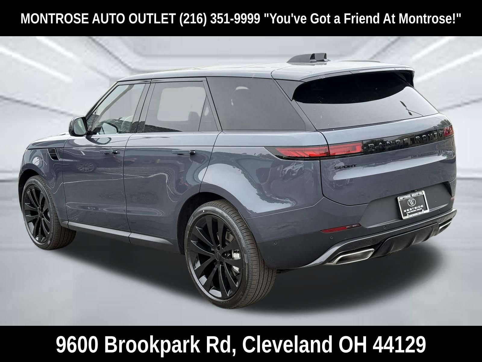 New 2026 Land Rover Range Rover Sport SE AWD/4WD image 3