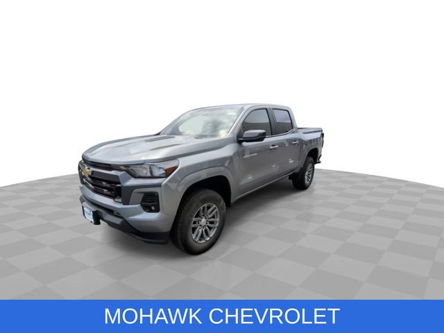Certified 2024 Chevrolet Colorado LT w/ LT Convenience Package II AWD/4WD image 4